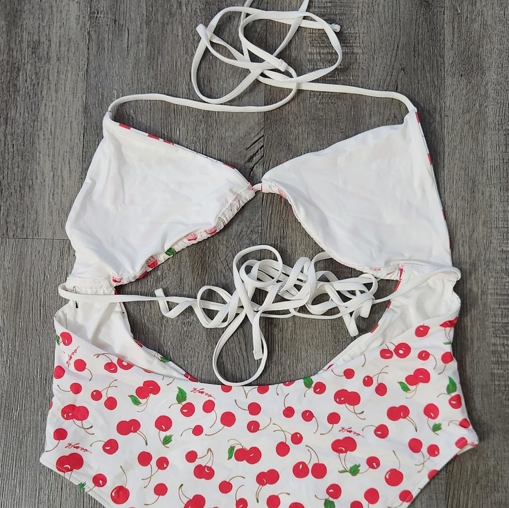 New!Frankie's Bikinis x Sydney Sweeney Gemma‎ Cherry-Print cut-out Swimsuit